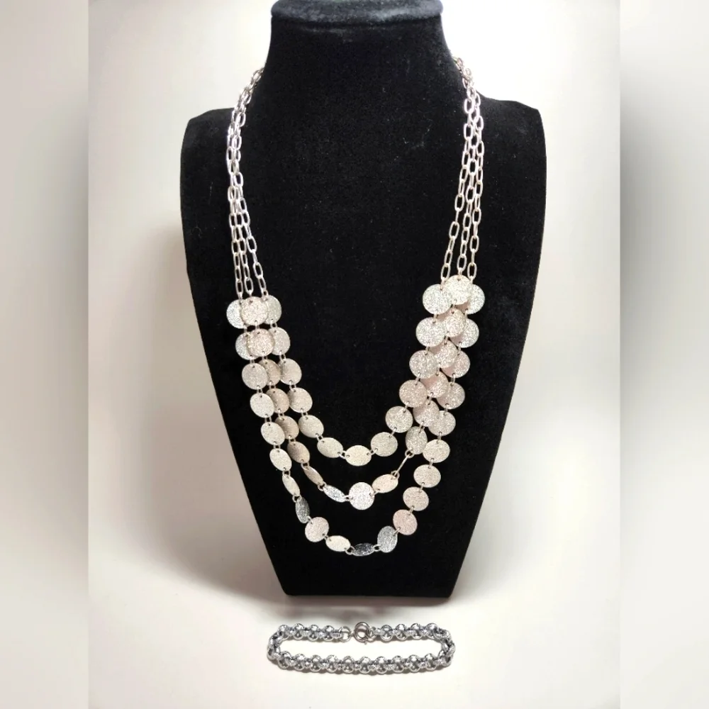 NY Multi Layer Bib Necklace 18